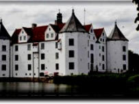 DJ Tiwi feiert in Ludwigslust wasserschloss Glücksburg